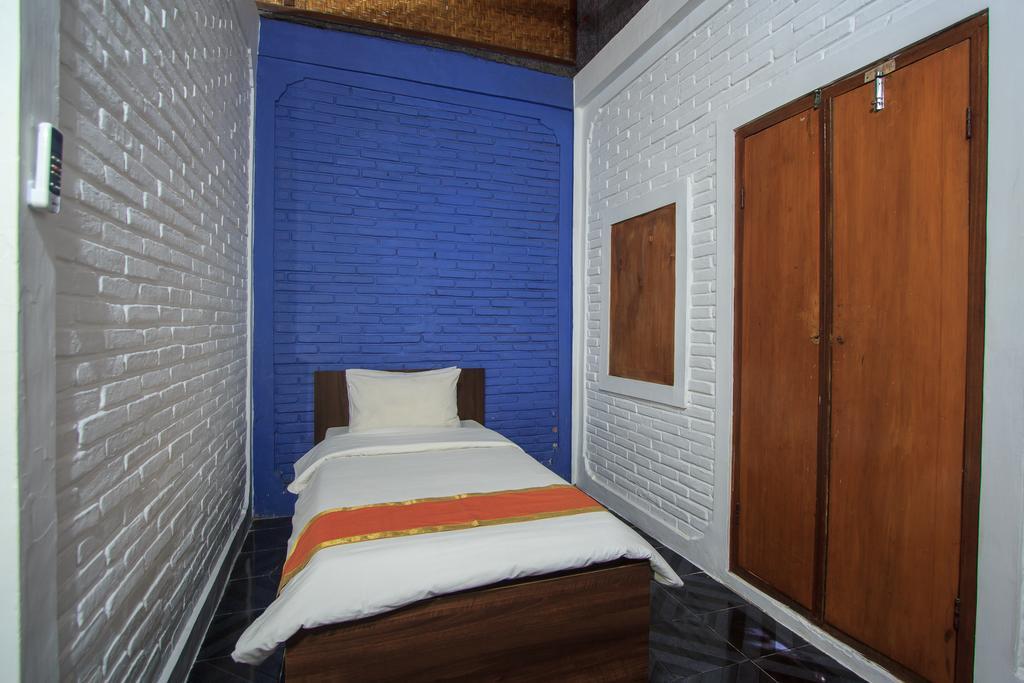 Rabasta Kuta Beach Inn Экстерьер фото