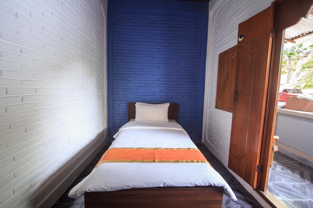 Rabasta Kuta Beach Inn Экстерьер фото