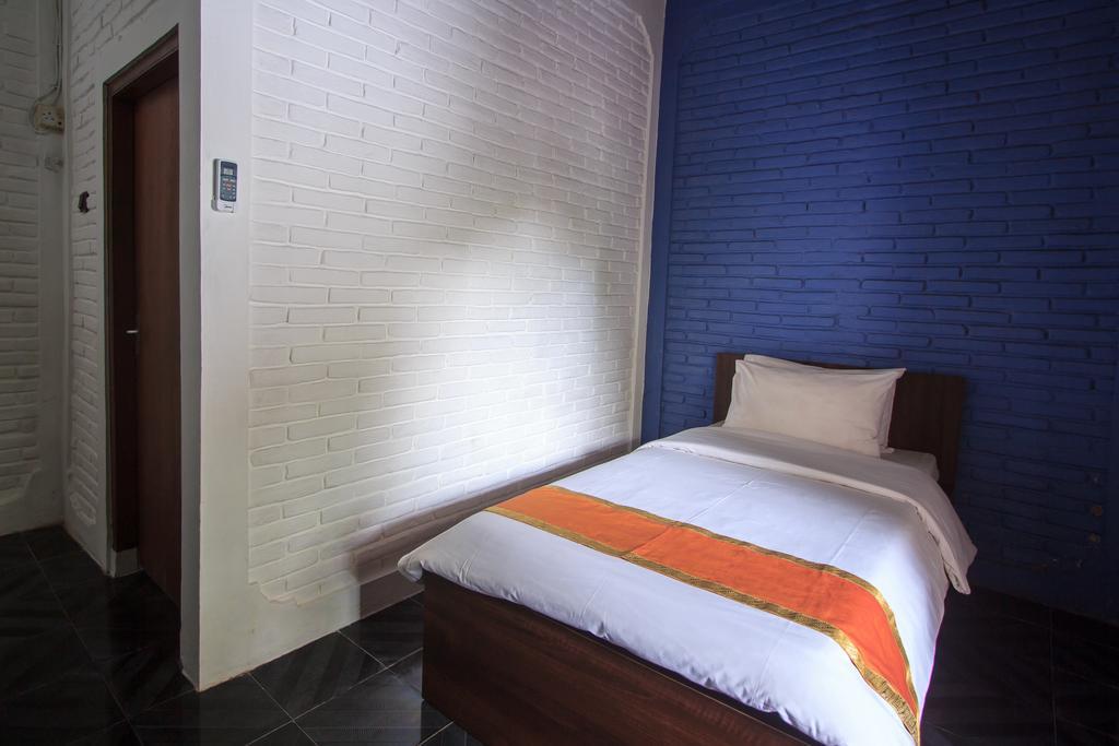 Rabasta Kuta Beach Inn Экстерьер фото